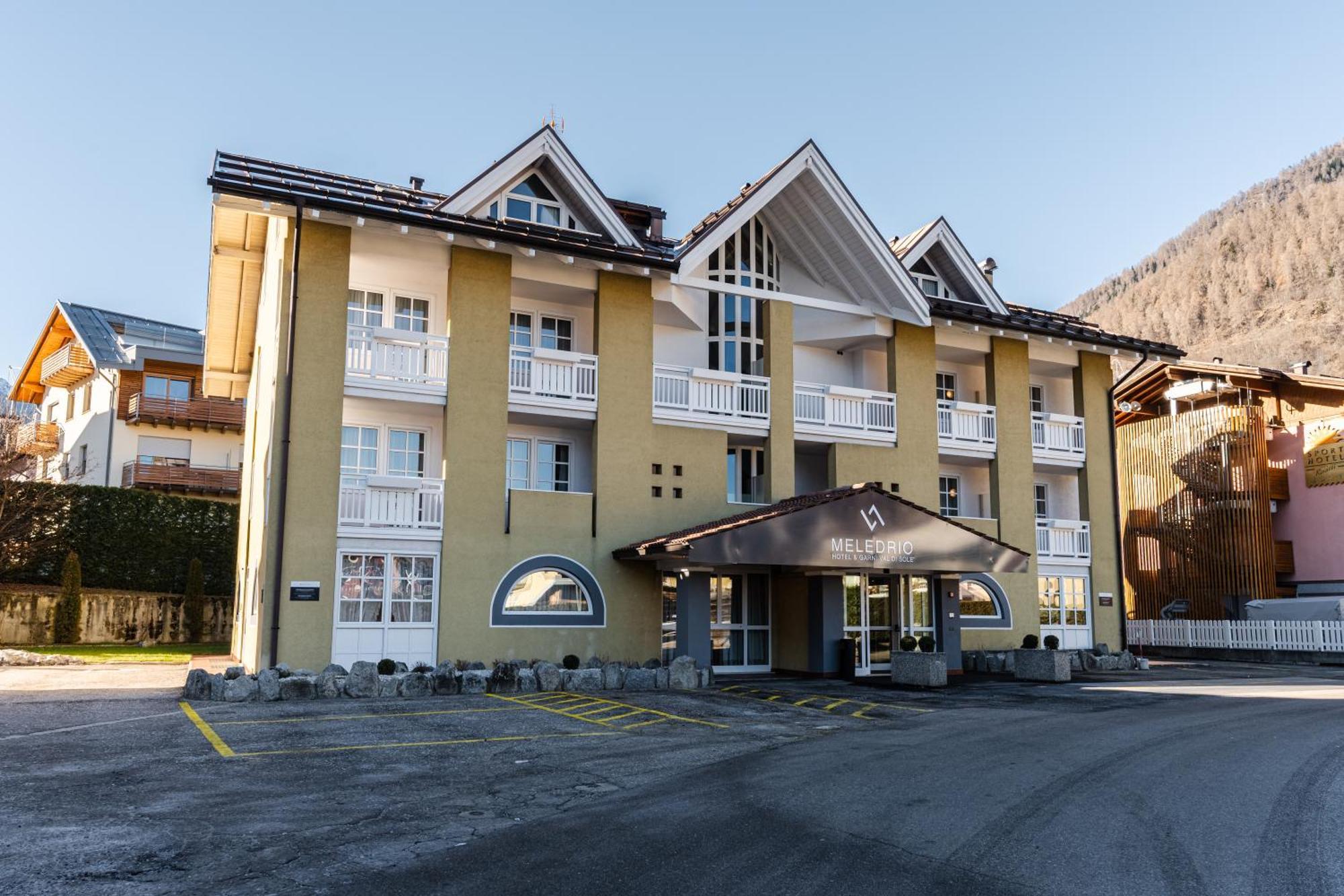 Hotel Garni Meledrio Dimaro Exterior foto